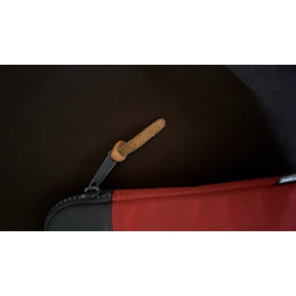 Herschel Laptop Sleeve, Red & Blue For 15 Inch Laptop - Picture 6 of 7